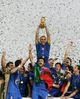 Nome del file=Italia_-_Francia_2-0_MONDIALI_2006_-_CANNAVARO_ALZA_LA_COPPA_by_PiE81-_10.jpg
Dimensione del file=33KiB
Dimensioni=323x400
Aggiunta il=Mag 30, 2009 Italia_-_Francia_2-0_MONDIALI_2006_-_CANNAVARO_ALZA_LA_COPPA_by_PiE81-_10.jpg