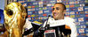 Nome del file=Italia_-_Francia_2-0_MONDIALI_2006_-_CANNAVARO_ALZA_LA_COPPA_by_PiE81-_29.jpg
Dimensione del file=35KiB
Dimensioni=398x168
Aggiunta il=Mag 30, 2009 Italia_-_Francia_2-0_MONDIALI_2006_-_CANNAVARO_ALZA_LA_COPPA_by_PiE81-_29.jpg