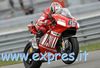 Nome del file=(Moto_Gp_2007)_Team_Ducati_Marlboro_(Loris_Capirossi)_03.jpg
Dimensione del file=36KiB
Dimensioni=399x272
Aggiunta il=Mag 30, 2009 (Moto_Gp_2007)_Team_Ducati_Marlboro_(Loris_Capirossi)_03.jpg