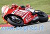 (Moto_Gp_2007)_Team_Ducati_Marlboro_(Loris_Capirossi)_Mugello.jpg