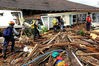Nome del file=_295_Hurricane_Katrina_2005.jpg
Dimensione del file=54KiB
Dimensioni=399x266
Aggiunta il=Mag 30, 2009 _295_Hurricane_Katrina_2005.jpg