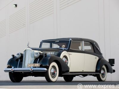 428__Packard_Super_Eight_Transformable_Town_Car_by_Franay_1939.jpg